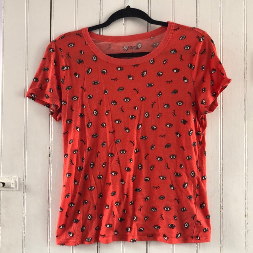 LG | URBAN OUTFITTERS Tee